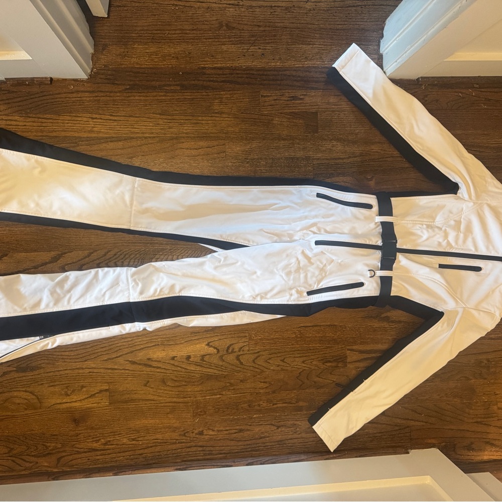 Zara Cream and White Cozy Jacket